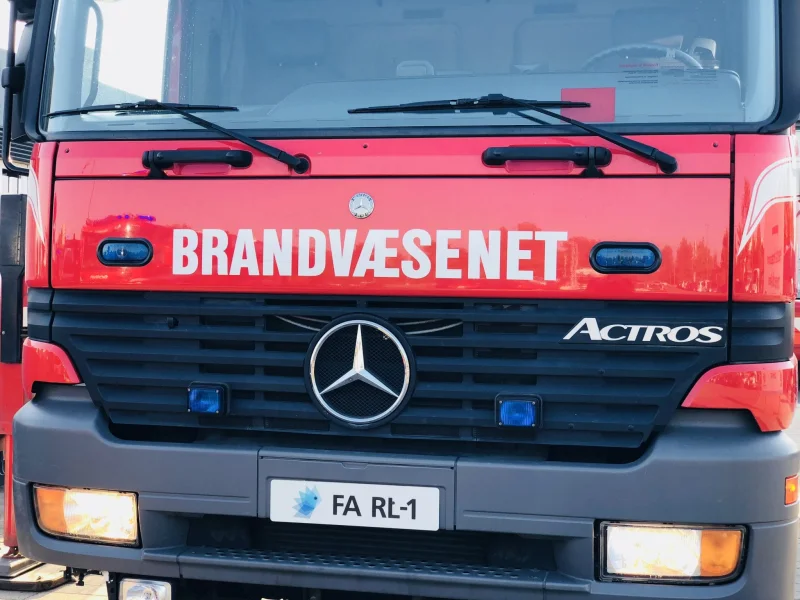 OPDATERET: Brand i tagkonstruktion
