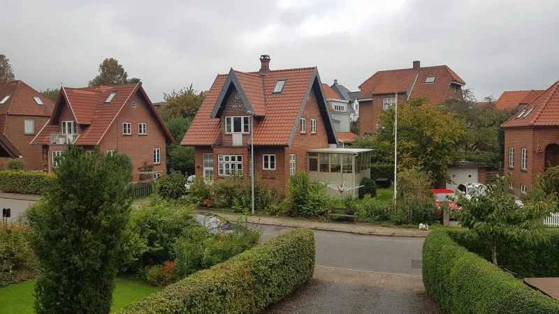 For hver tredje er boligøkonomien strammere end for et år siden