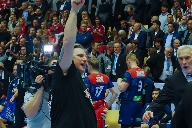 Nikolaj Jacobsen udtager slutrundedebutant til VM