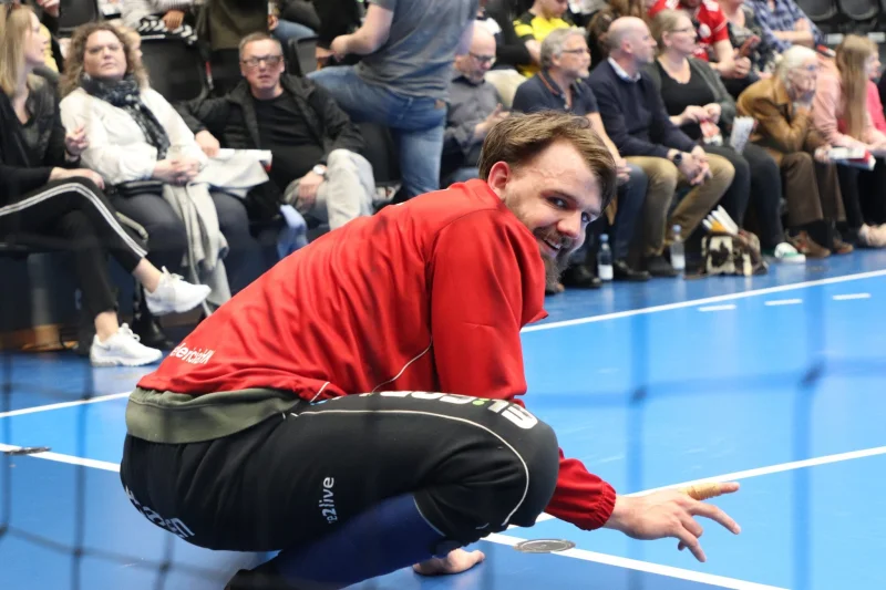 Ny KIF-keeper ude i et halvt år