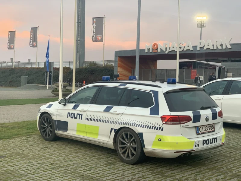 Tre personer sigtet ved fodboldkamp