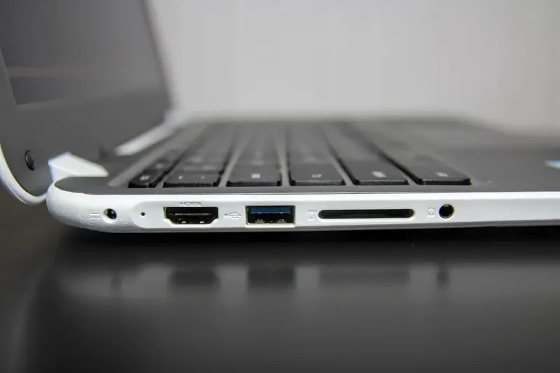 Regeringen åbner for løsning i Chromebook-sag