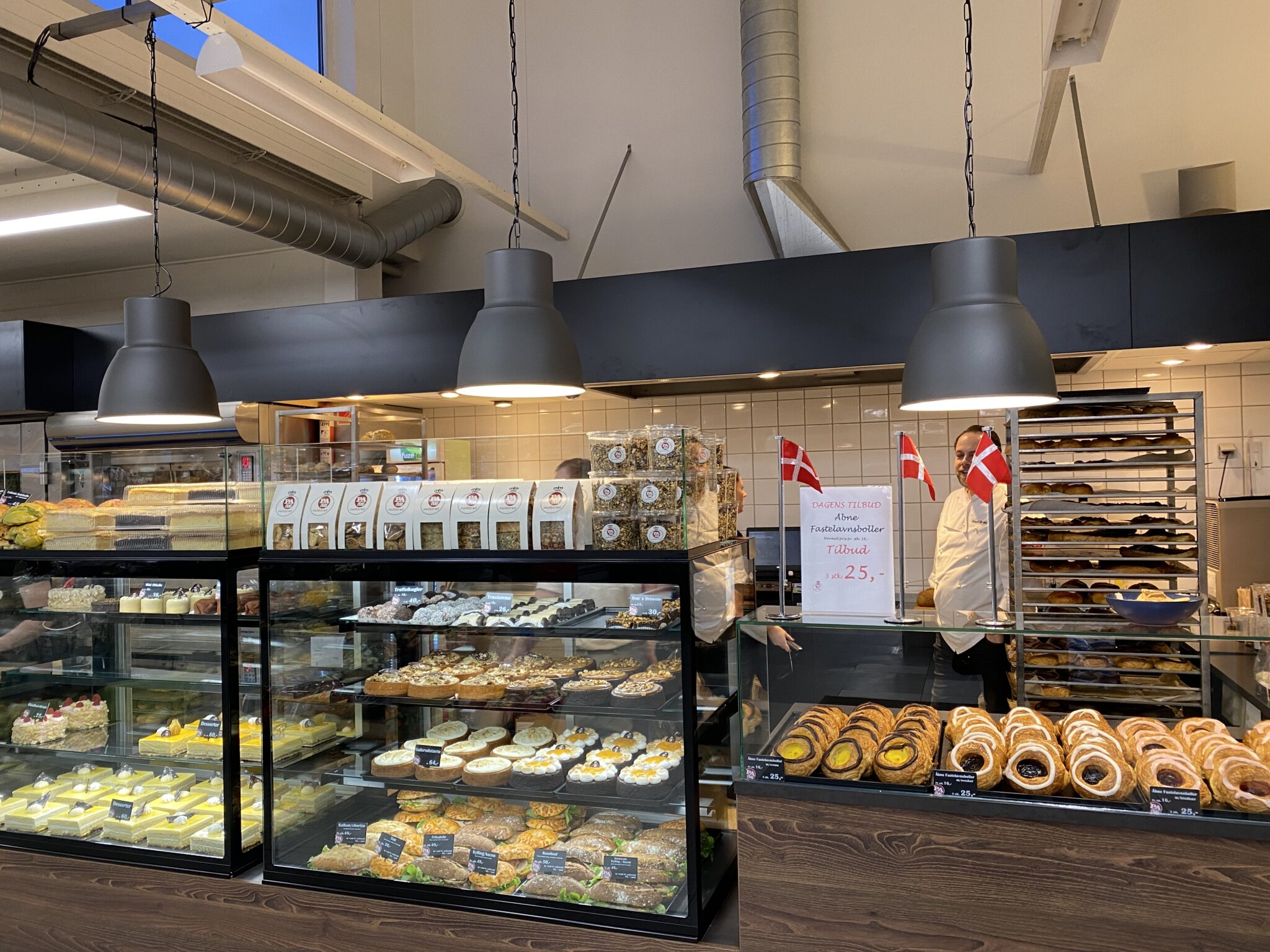 Bageri genåbner på mandag