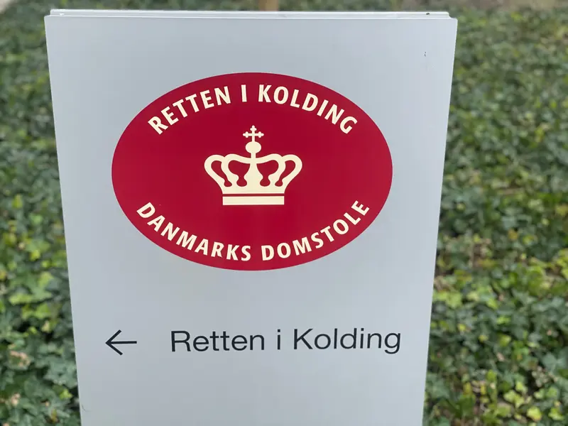Tre personer fremstilles efter koordineret politiaktion
