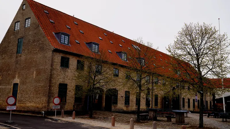 Tøjhuset ransaget af konkurrencestyrelsen