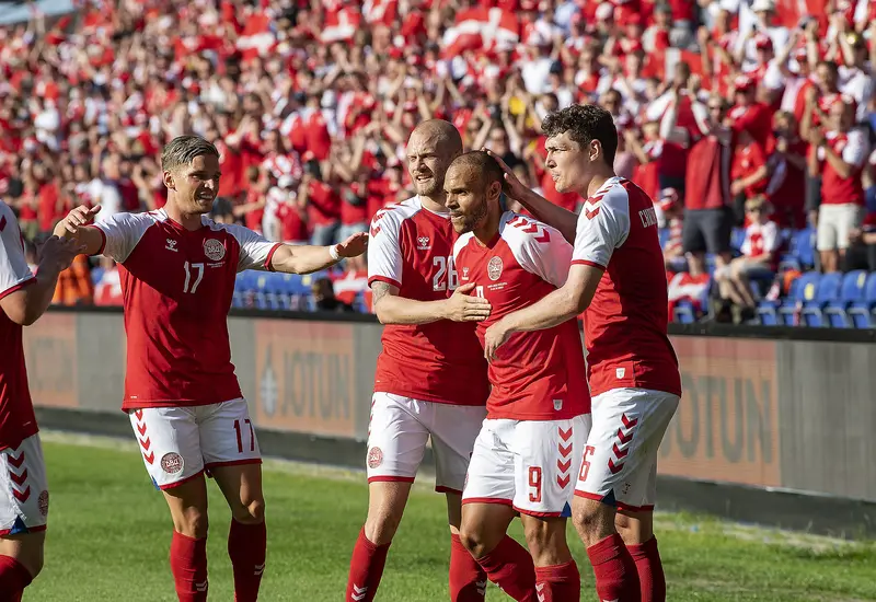 Nordirland håber på få mål og høj lydstyrke fredag aften mod Danmarks fodboldhold