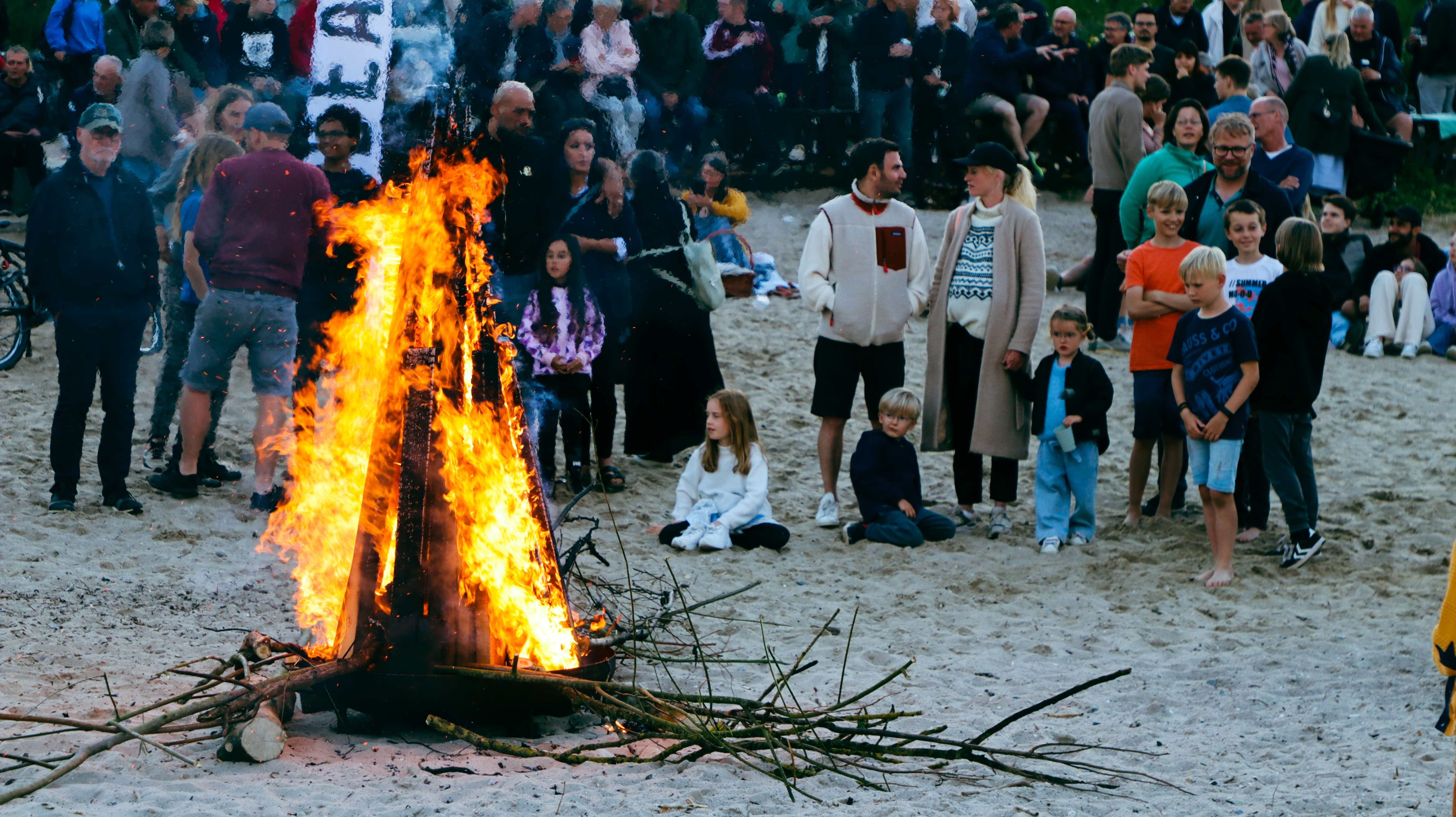 Advarer og kommer med gode råd til Sankt Hans