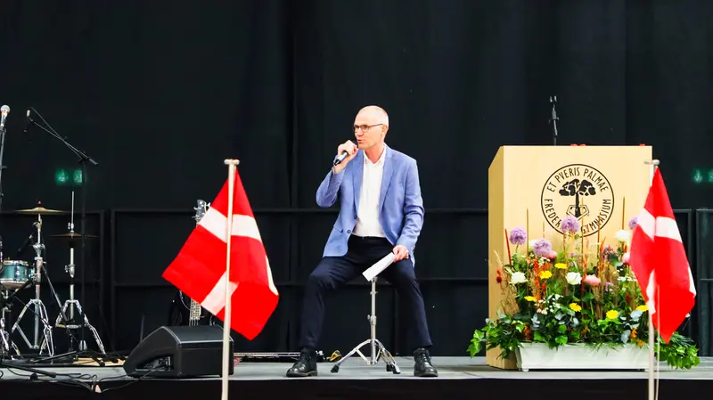 Hyby Strand mister sin badebro