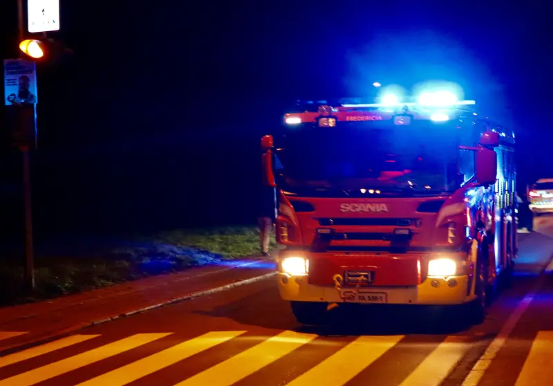 Carportbrand på Fredericiavej i Sanddal