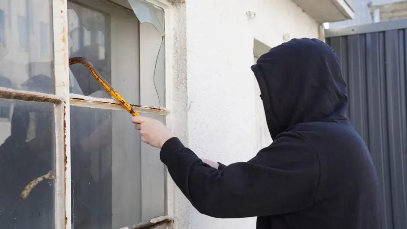 33-årig kvinde vendte hjem til indbrud
