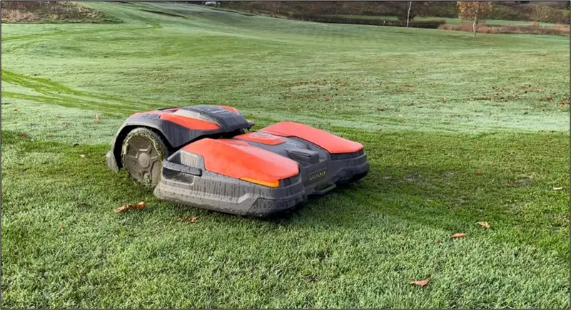 Middelfart: Robotplæneklipper stjålet – Fyns Politi melder også om indbrud og hærværk