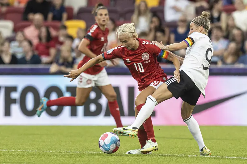 Landsholdsstjernerne Pernille Harder og Magdalena Eriksson skifter til Bayern München