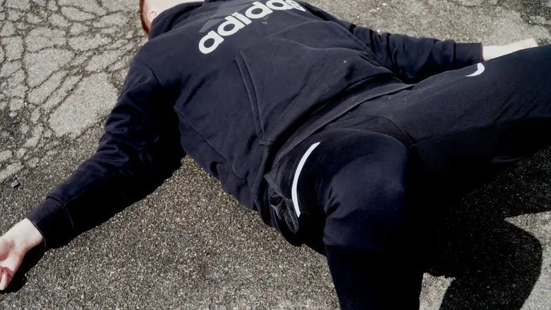 22-årig gik amok med flaske