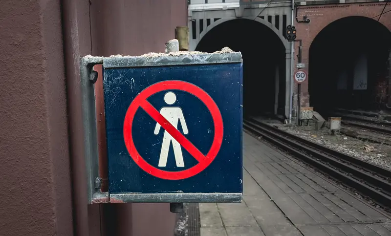 Ugens krimi: Fra vanvidsbilist til overtrædelse af jernbaneloven