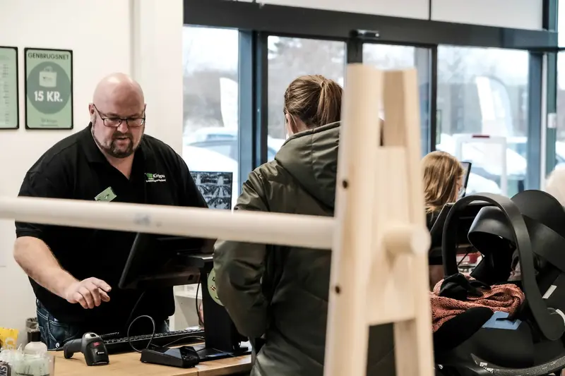 Stor succes til åbning af loppesupermarked