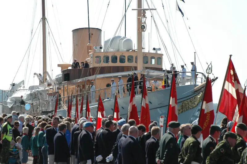Kongeskibet afslutter togt i Fredericia
