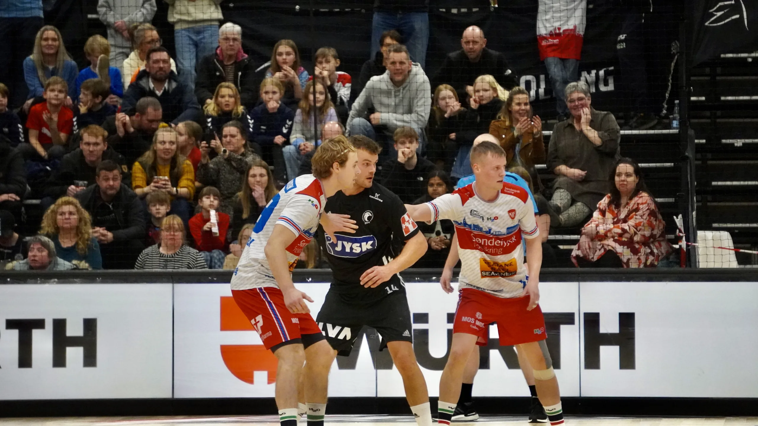 KIF Kolding sælger stregspiller Steven Plucnar til europæisk topklub - Jonas Tidemand rygtes som afløser