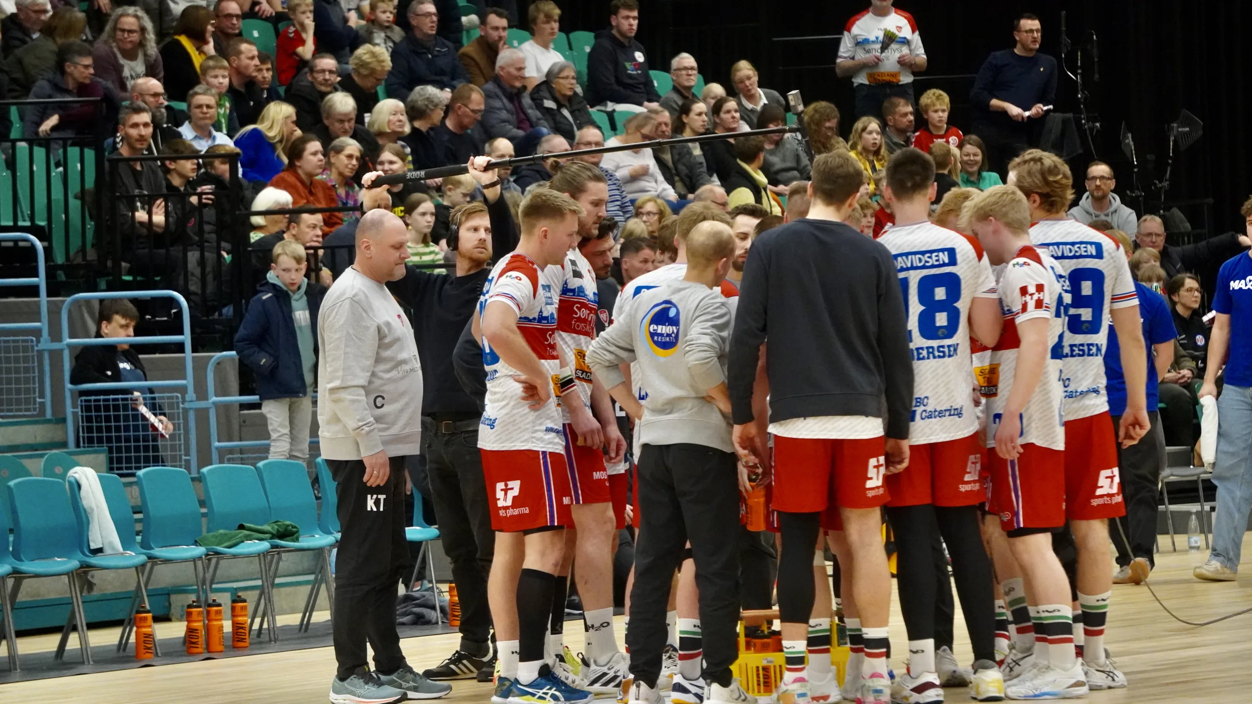 KIF-træner: Jeg er drønærgerlig