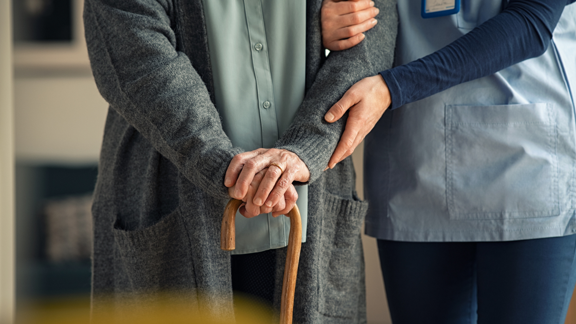 Samfundet vinder 7,5 millioner kroner ved at uddanne en social- og sundhedsmedarbejder