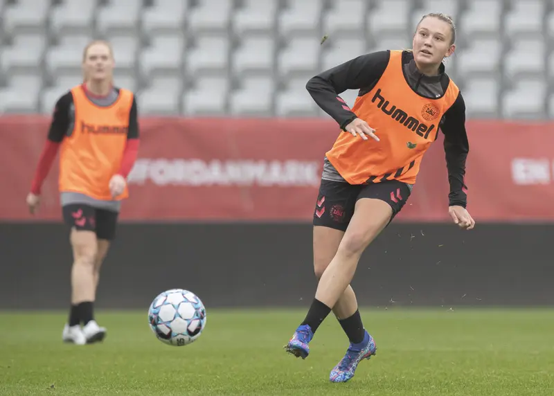 Fredericia-stjerne sætter dansk rekord med skifte til Wolfsburg: »Det betyder helt vildt meget«