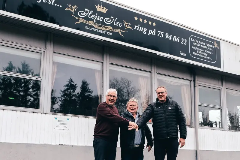 Kendte håndværkere køber historisk kro
