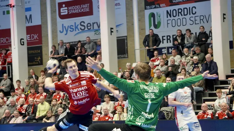 FHK kan sikre sig slutspilsplads i dag