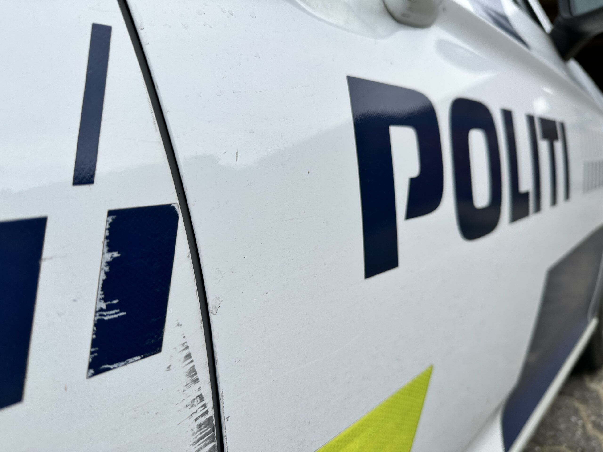Stukket af – men ikke langt: Politiet tog narkosælgere på fersk gerning