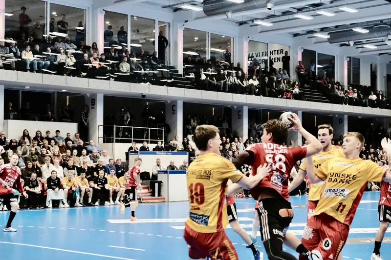 Ligaprofil ramt af blodprop i hjernen