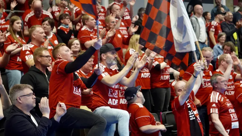 Massiv opbakning i vente: 500 FHK-fans drager afsted til afgørende kamp