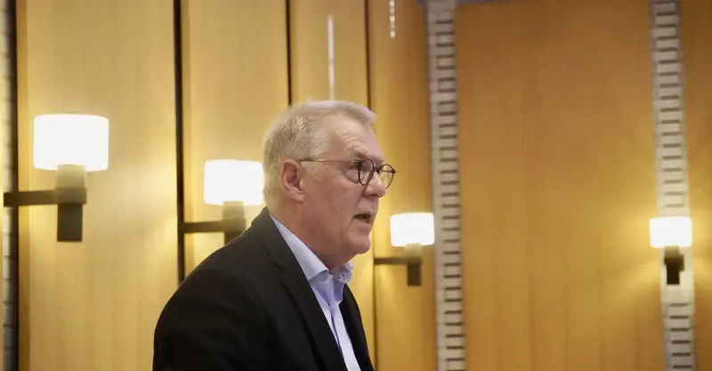 Vision vedtaget: Parti kaldte processen kritisabel 