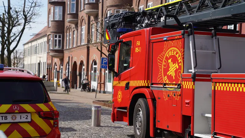 Brand i skolekøkken: Hindringer på vejen forsinkede indsatsen