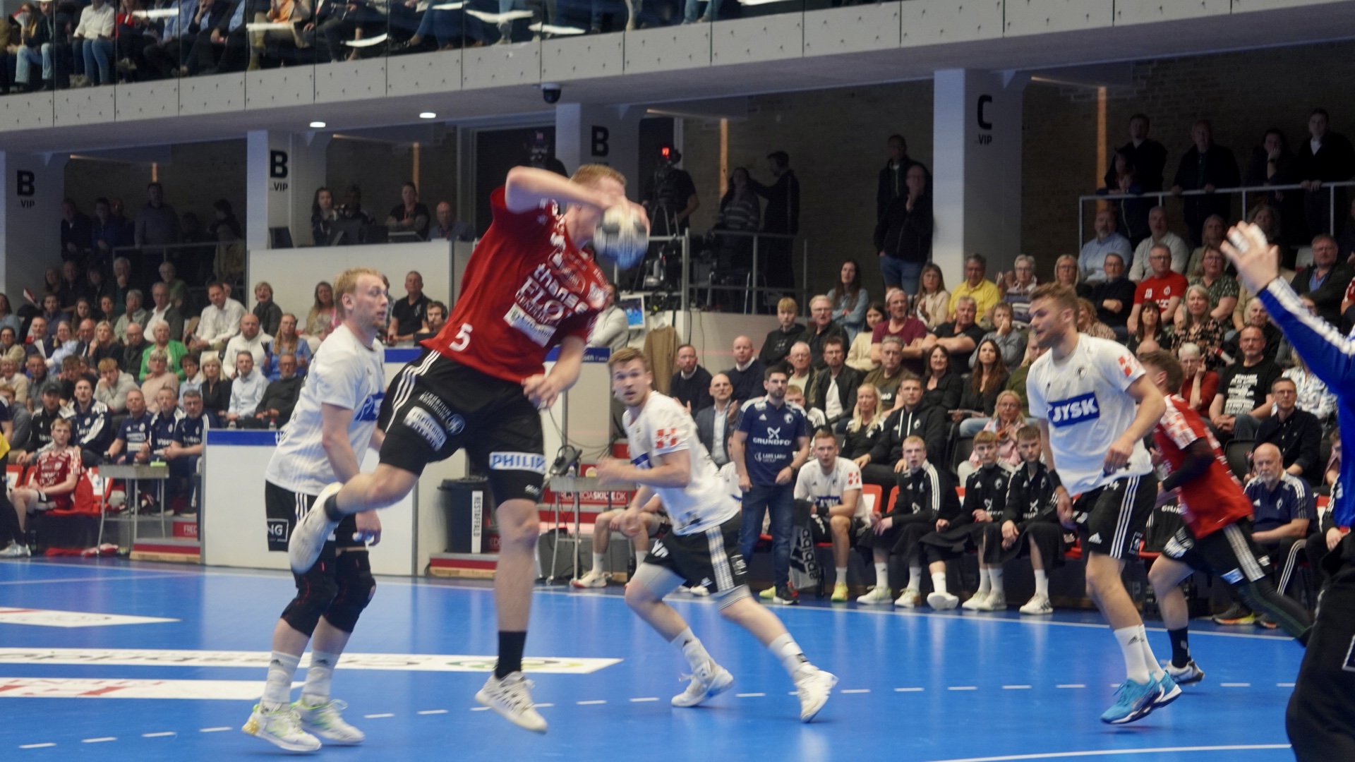 Meyers vej fra tømrerlærling til DM-semifinale