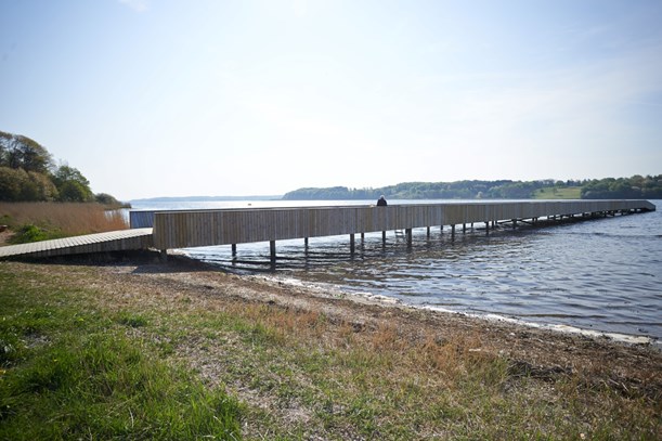 Populær badebro midlertidig lukket