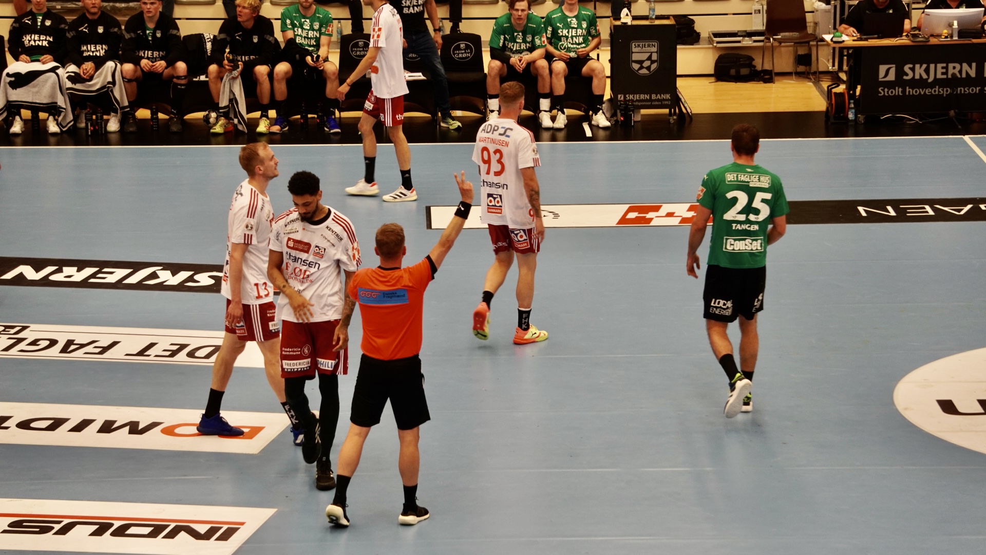 FHK kollapsede i den første bronzekamp