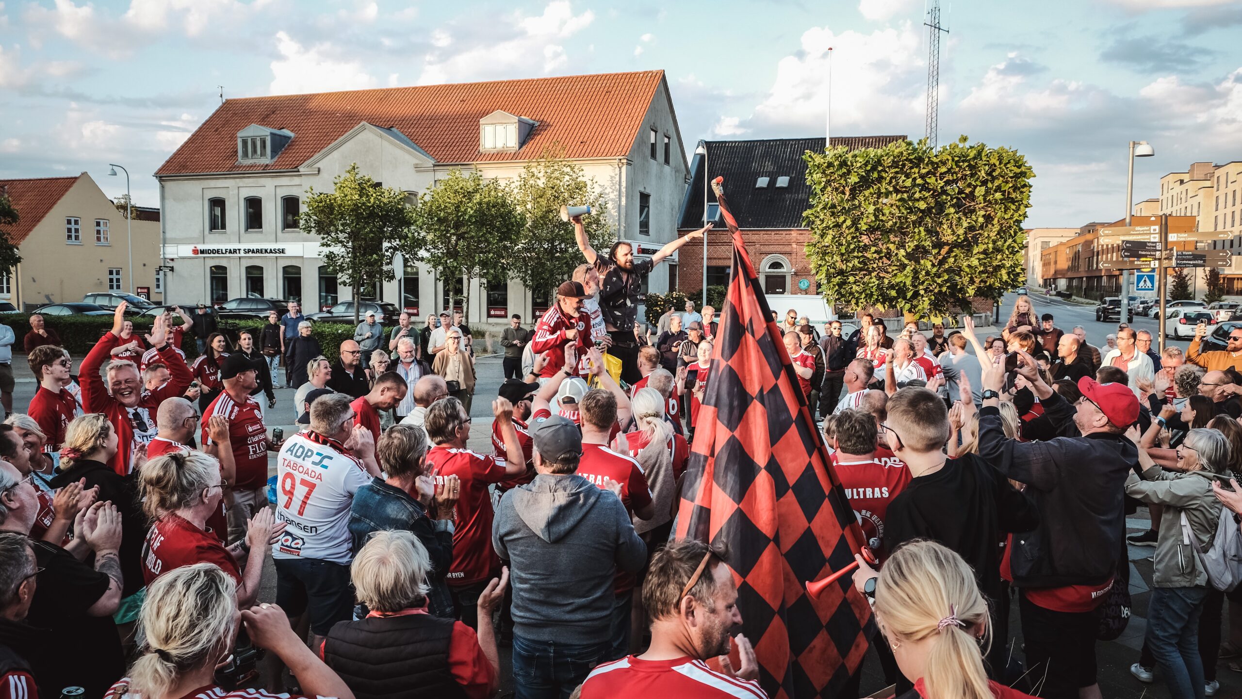 Fredericia eksploderer i jubel over historisk bronzesejr