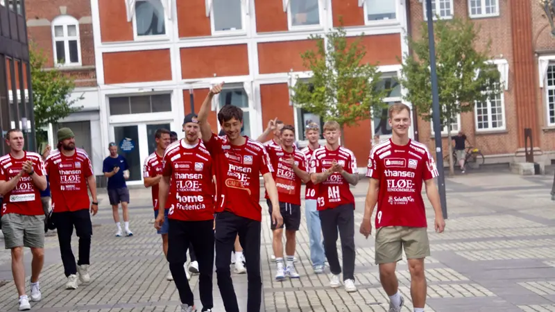 Fra bødekassetur til rådhuspandekager og mere fejring