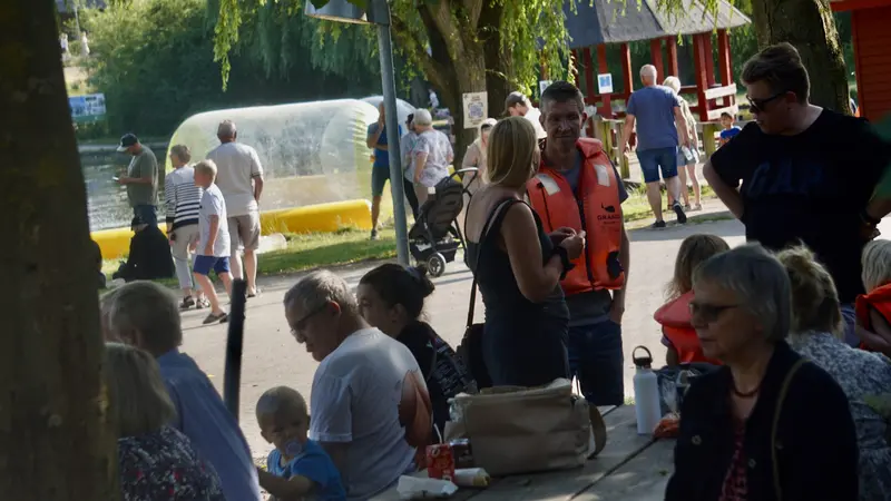 Sankt Hans-fejring i Madsby Legepark: Tradition trods afbrændingsforbud