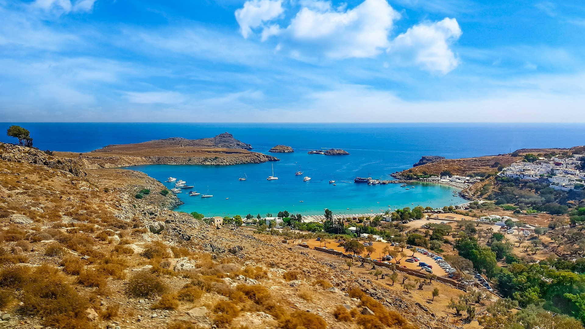 Mange danske turister evakueret fra Rhodos på grund af naturbrande