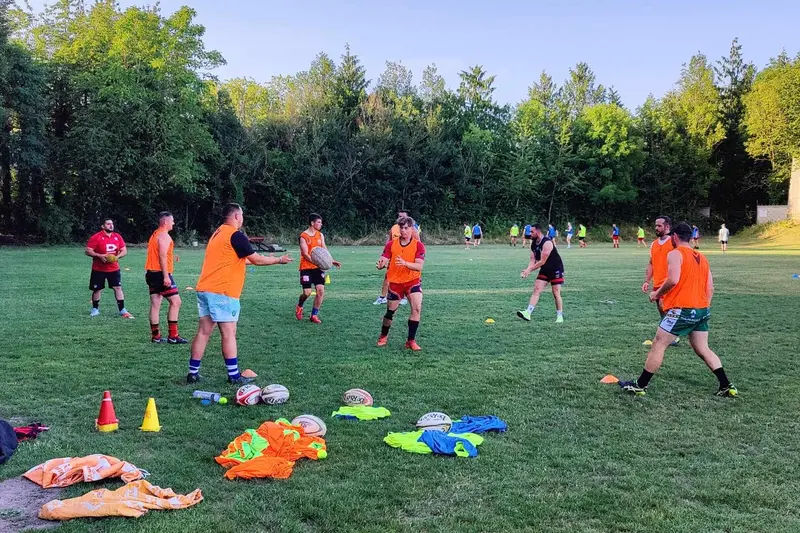 Fredericiansk rugbytalent sommertrænede i fransk klub