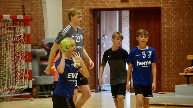 Tanja og co. satte håndbolden i fokus