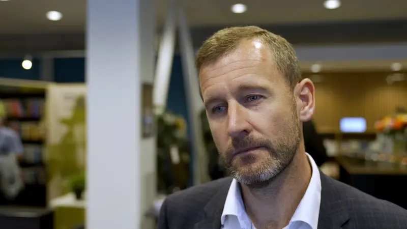 Tind: Udstilling taler ind i vores vision