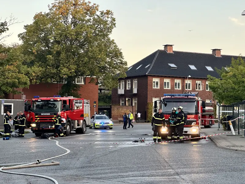 60 brandfolk kæmpede mod flammerne