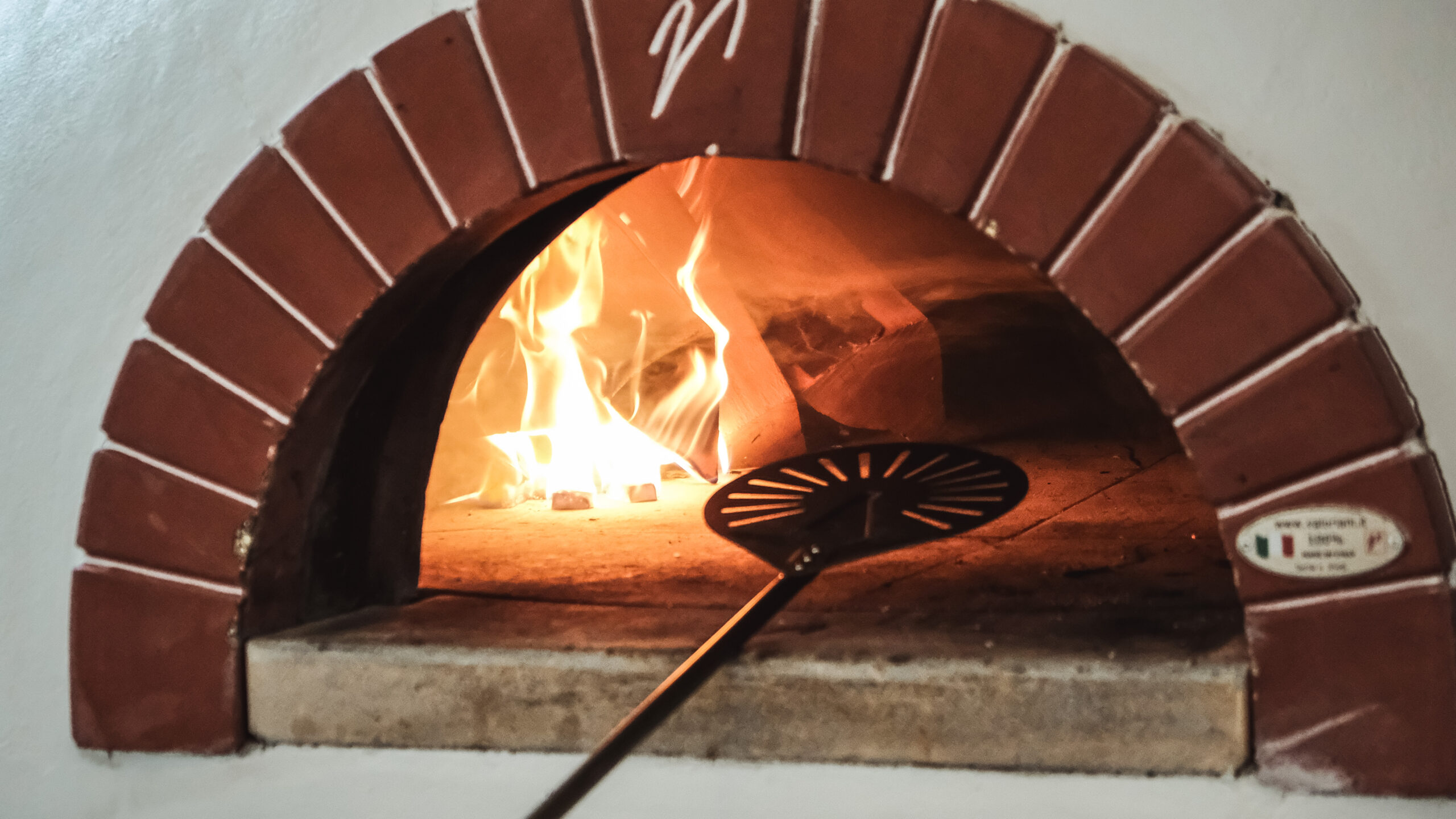 Kun få pizzeriaer har styr på elinstallationerne