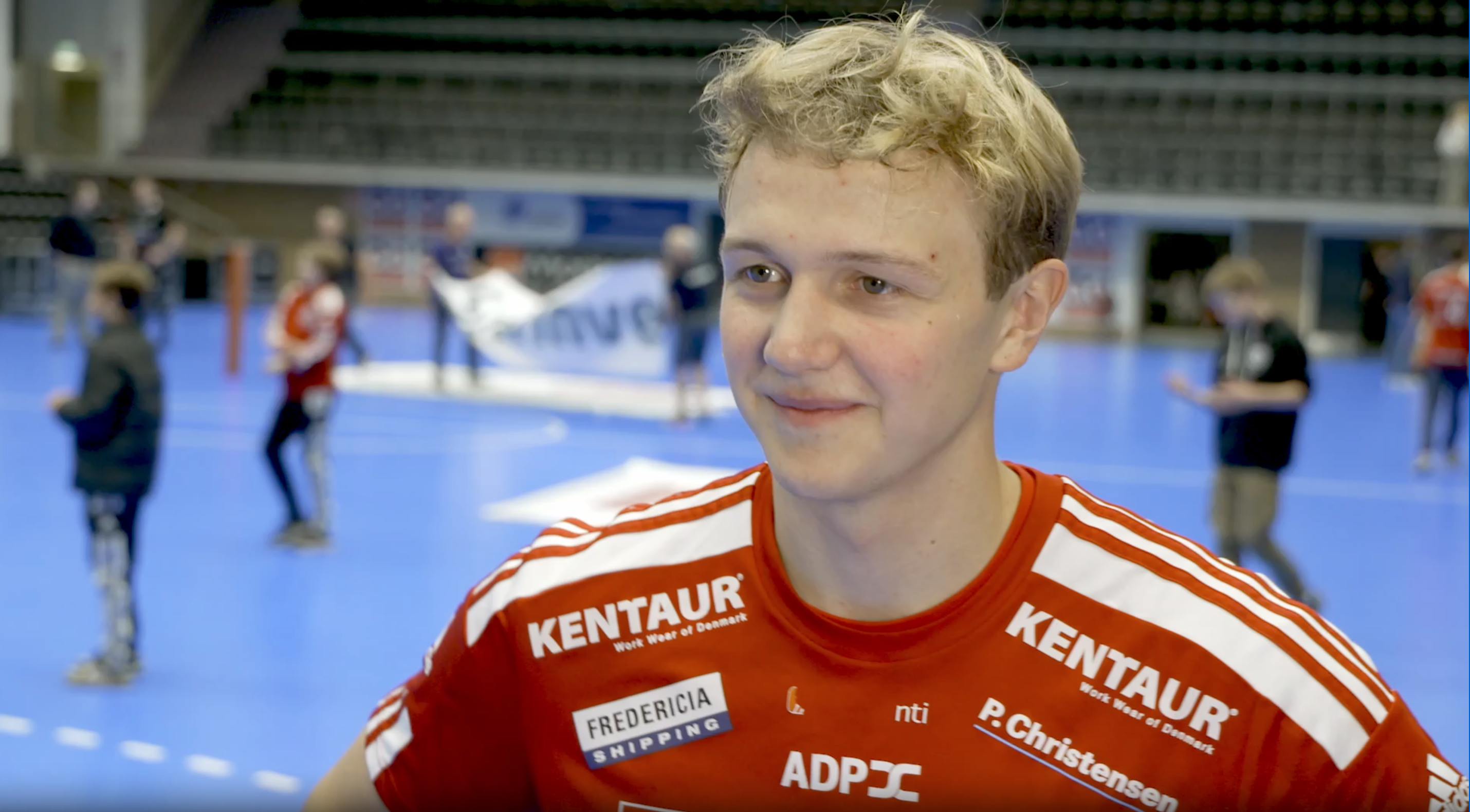 FHK forlænger med talent