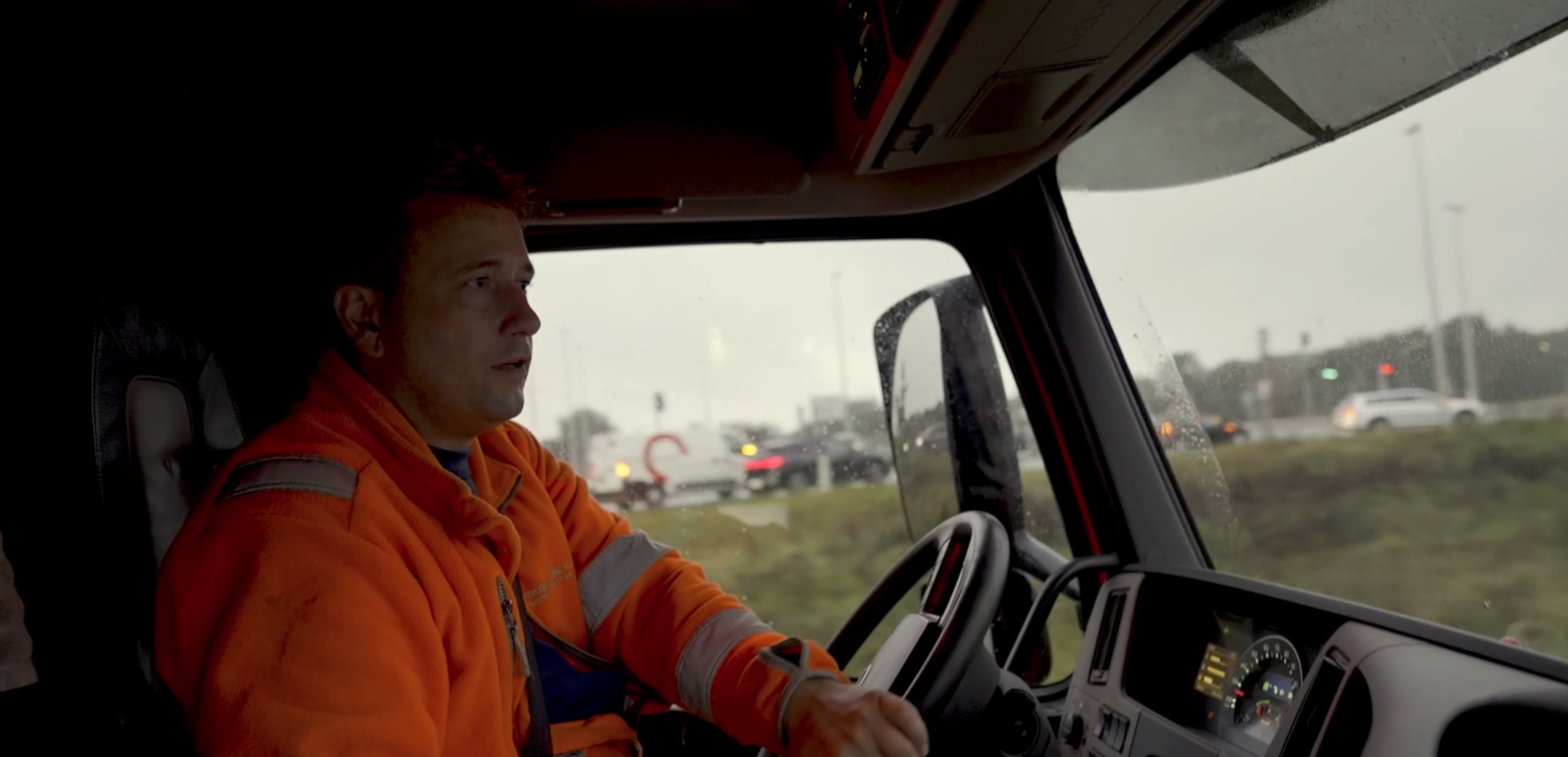 Kom med skraldemand-Jesper på job