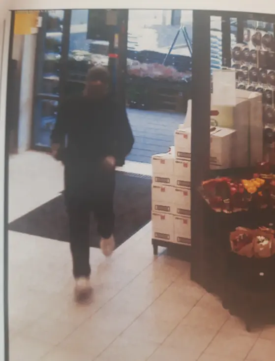 Fyns Politi efterlyser røver og person med mistænkelig adfærd