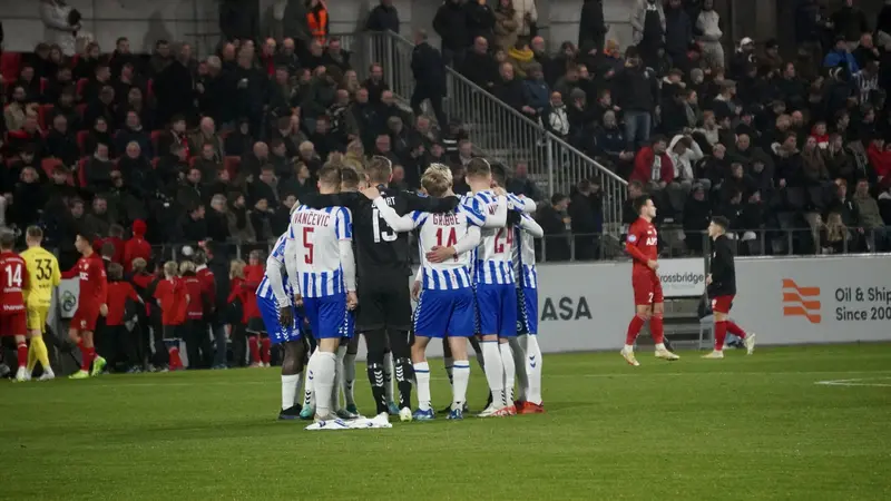 OB sejrede trods rødt kort
