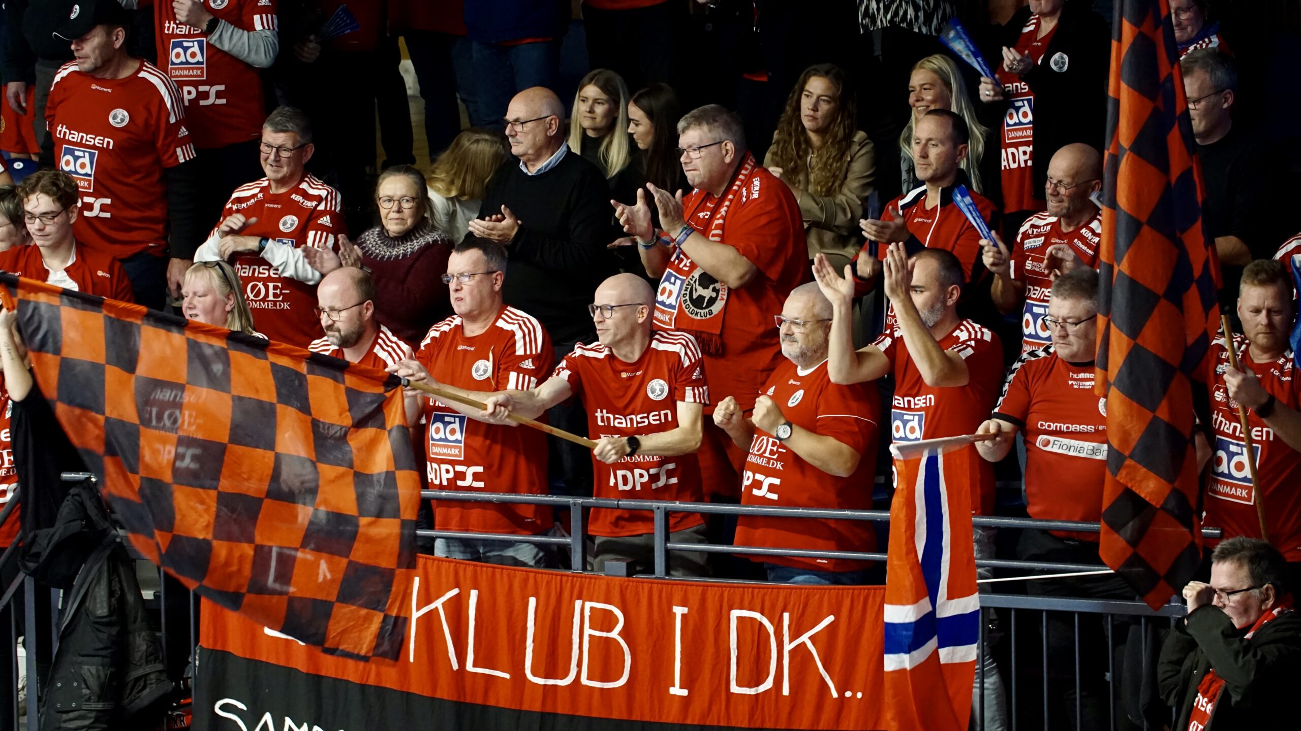 Kommentator: Begræns musik til håndboldkampe