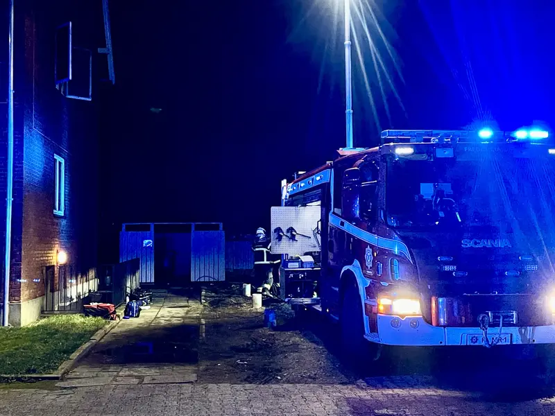 Stort opbud af udrykningskøretøjer på Ydunsvej