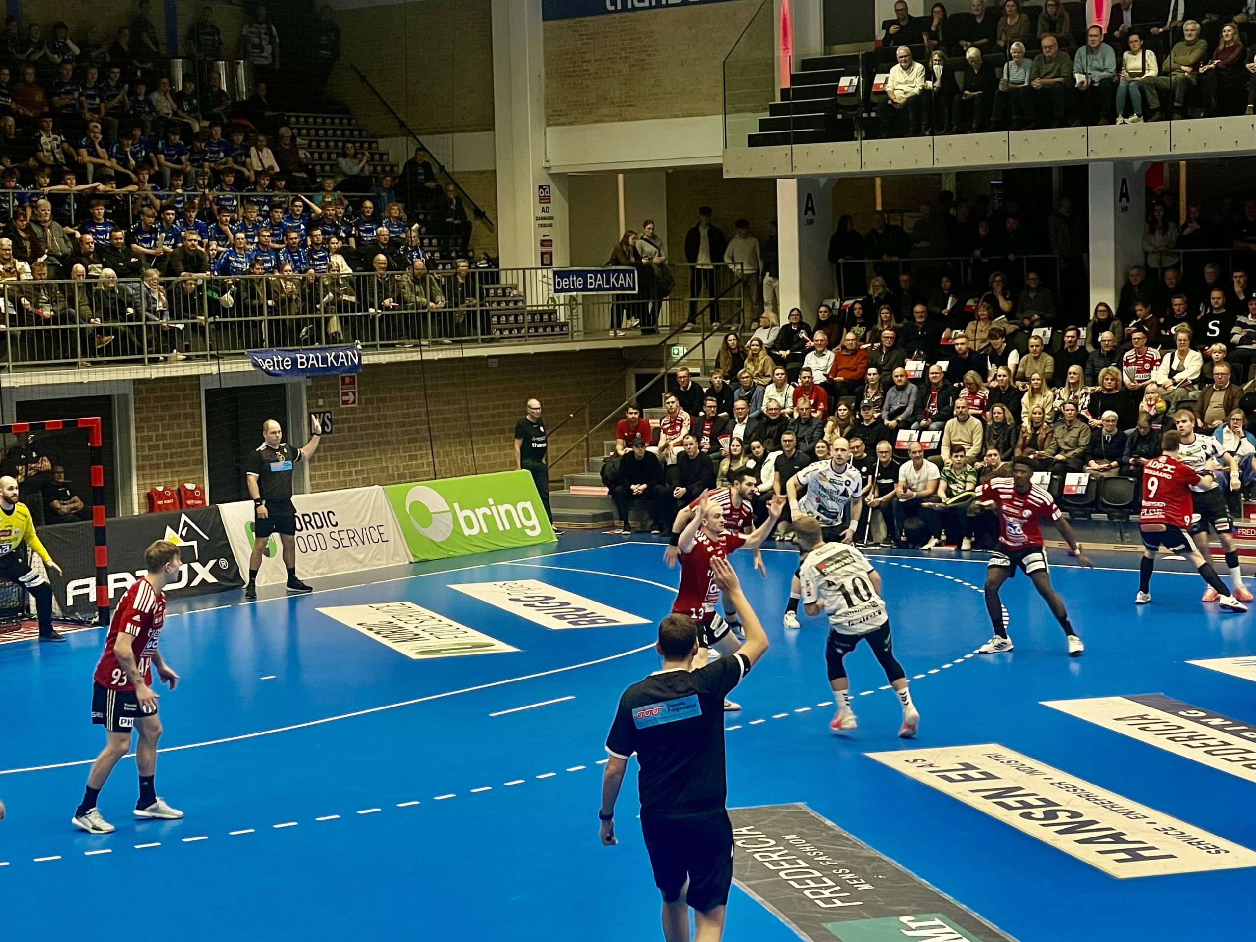 FHK smed sejren i sidste sekund